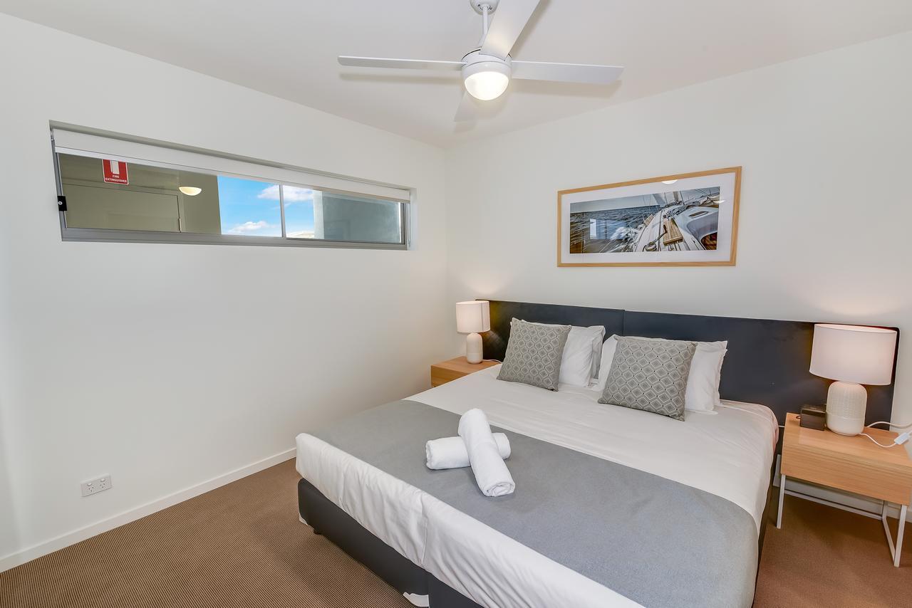 Aquarius Kawana Aparthotel Kawana Waters Exteriör bild