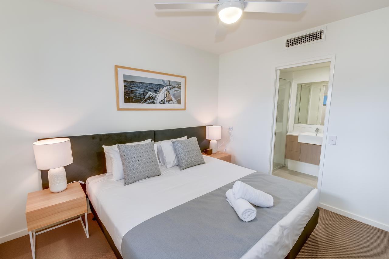 Aquarius Kawana Aparthotel Kawana Waters Exteriör bild